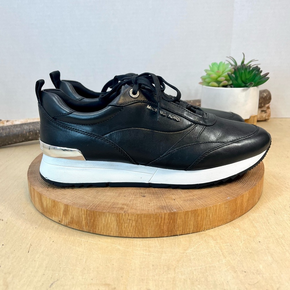 Michael Kors Women’s Black Leather Sneakers Size 9M – Casual Lace Up Low Tops